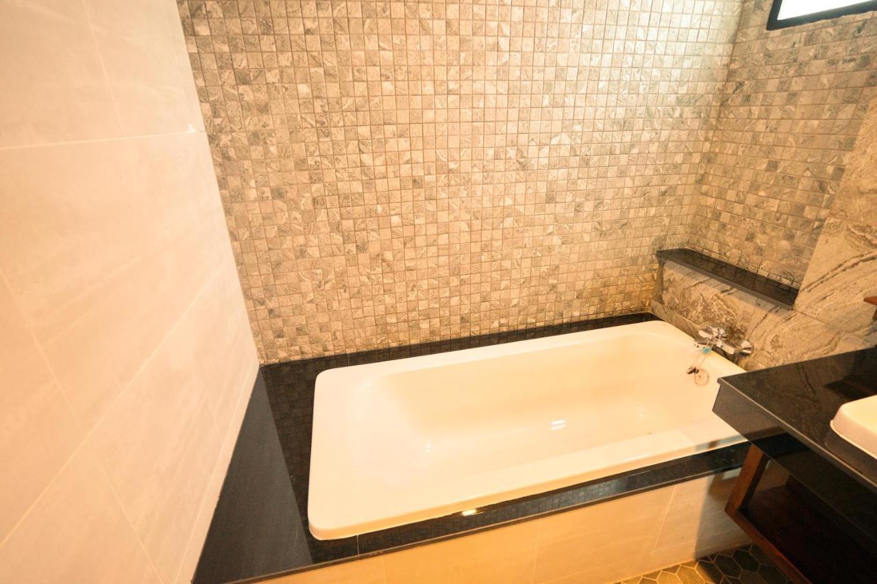 Anika Boutique Hotel Chiang Mai Exteriör bild